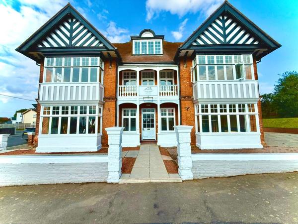 The Bay Apart-Hotel accommodation image