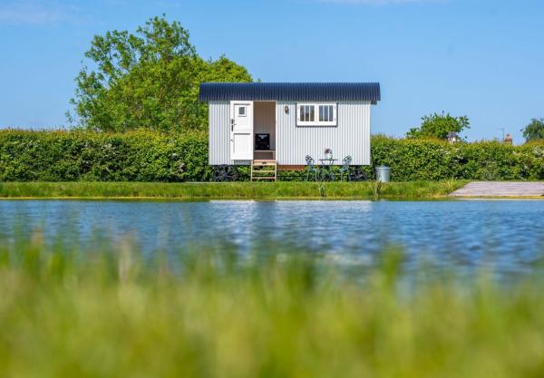 The Shepherds Hut at Anvil House accommodation image