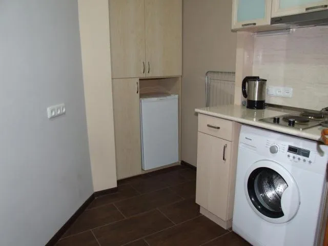  Apartment Paronyan 22 - picture  : Property building,Kitchen/kitchenette,Property 