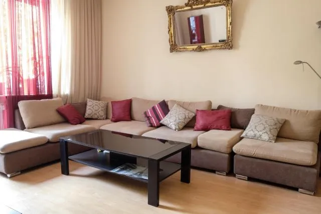  Apartment on Hanrapetutyan Street - cover picture 