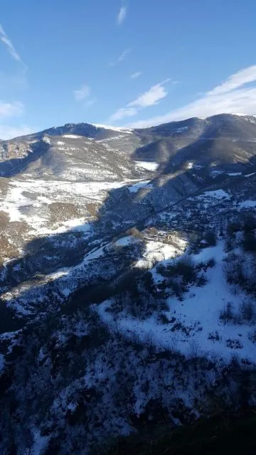  Anush`s B&B - picture  : Shower 