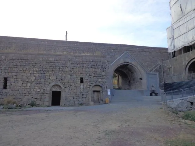  Anush`s B&B - picture  : Property building 