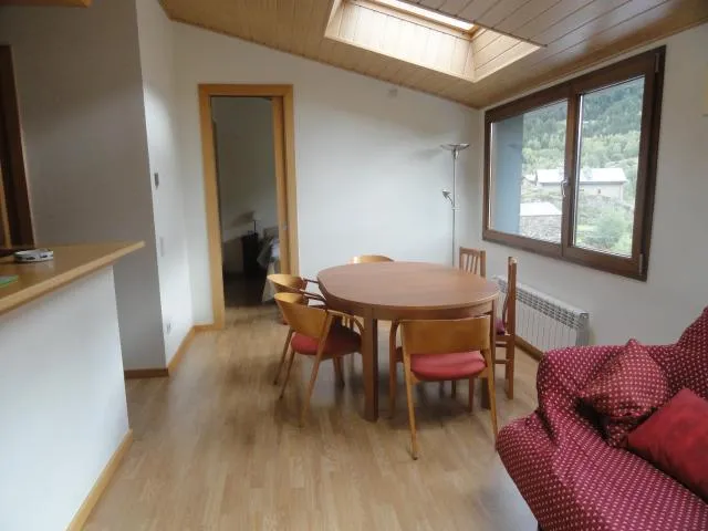  Sol Tarter - picture  : Dining area,Living room,Dining area,Mountain view,Property 