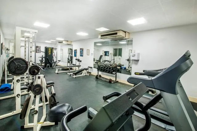  Hotel Holiday International - picture  : Fitness centre/facilities,Property 