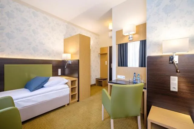  Hotel Reytan - photo  : Chambre à coucher,Propriété 