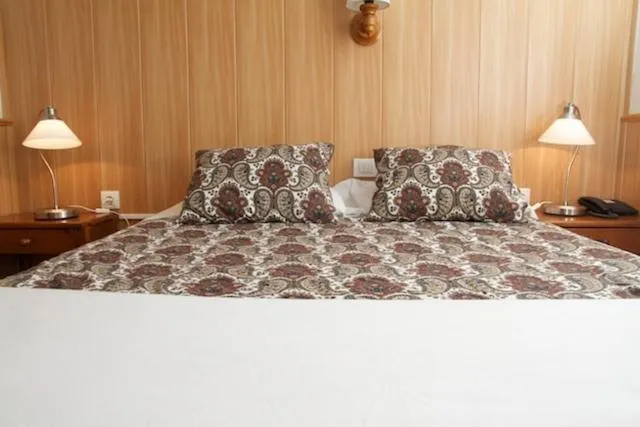  Hotel Comapedrosa - picture  : Bed,Bed,Room 