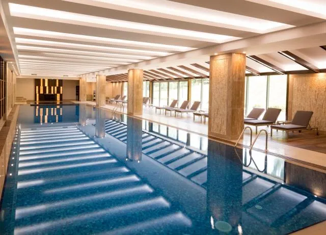  Radisson BLU Hotel Yerevan - picture  : Swimming pool,Swimming pool,Property 