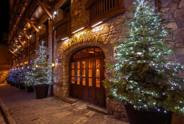  Hotel Xalet Montana - picture  : Property building,Property building,Property 