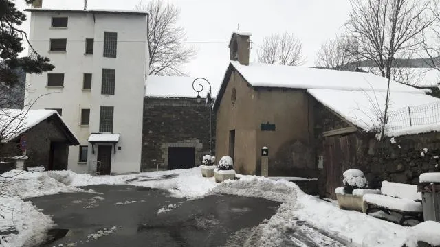  Residencia Aldosa - picture  : Shower,Property building,Aqua park,Property 