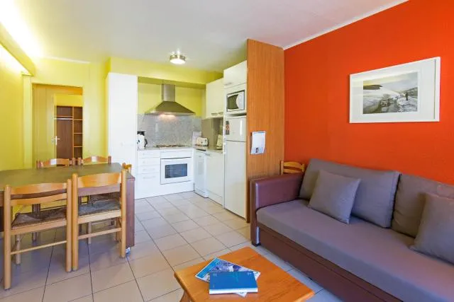  Apartaments Giberga - picture  : Seating area,Dining area,Kitchen or kitchenette,Living room,Seating area,Dining area,dishwasher,minibar,pet friendly,stove,Property 