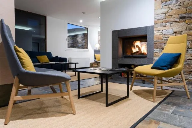  Hotel Roc Meler - picture  : Seating area,Living room,Lobby or reception,Seating area,flat iron,Property 