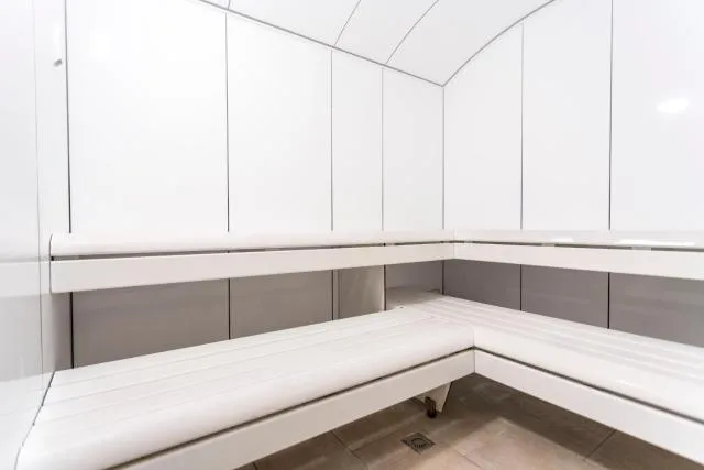  Hotel Roc Meler - picture  : Massage,Sauna,Steam room,Spa and wellness centre/facilities,Property 