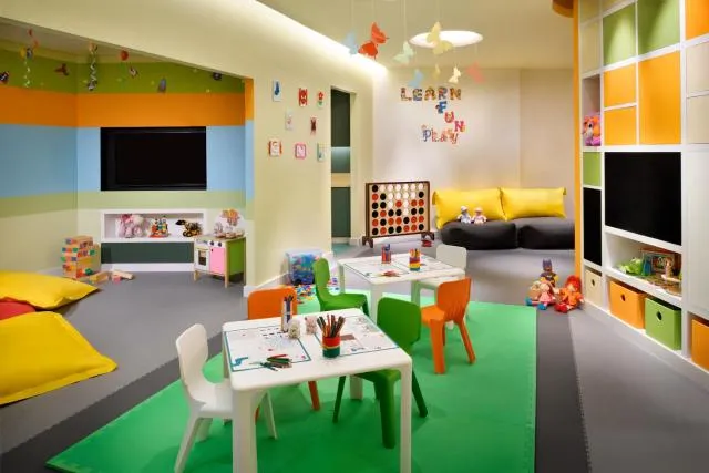  Address Boulevard - picture  : Kids's club,Property 