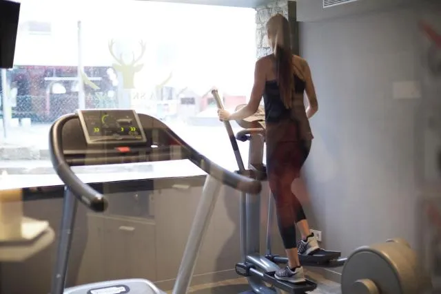  Hotel Ski Plaza & Wellness - picture  : Fitness centre/facilities,People,Fitness centre/facilities,Property 