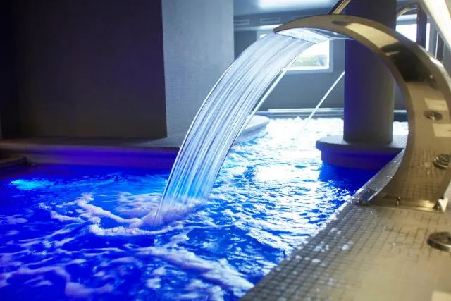  Hotel Ski Plaza & Wellness - picture  : Swimming pool,Spa and wellness centre/facilities,Property 