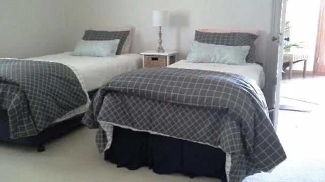  Book Keepers Cottage - picture  : Bed,Bed,Room 