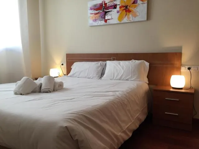  P&C Areny - picture  : Bed,Bedroom,Property 