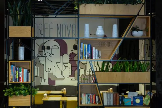  Nova Hotel Yerevan - picture  : Library,Lobby or reception,Lounge or bar,Property 