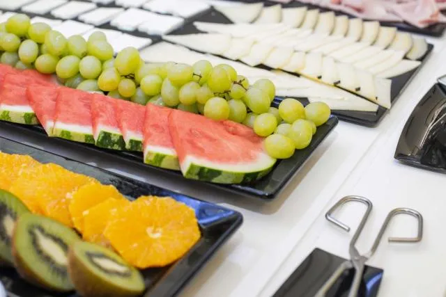  Hotel & Aparthotel Cosmos - picture  : Restaurant/places to eat,Property 