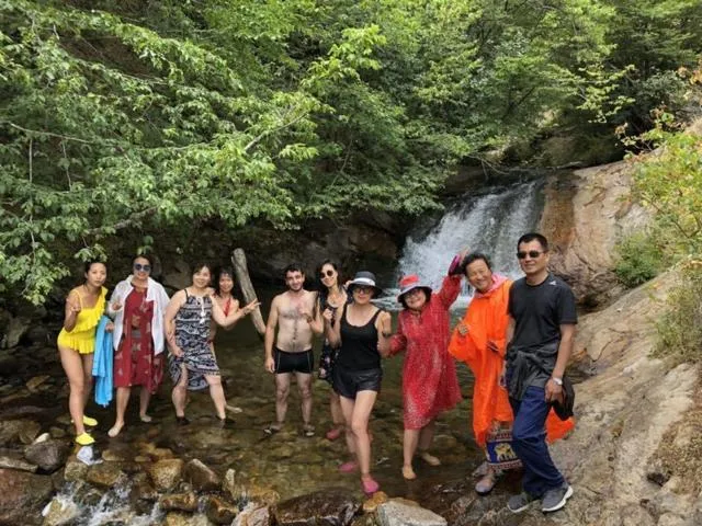  Meghri Inn - cover picture 