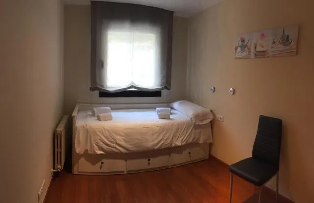  P&C Areny - picture  : Bed,Bedroom,Property 