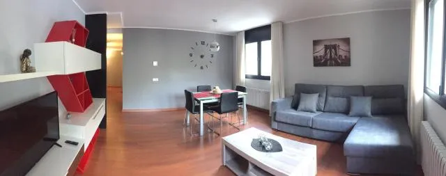  P&C Areny - picture  : Seating area,Dining area,Property 