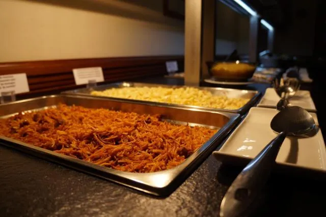  Hotel Xalet Verdú - picture  : Restaurant/places to eat,BBQ facilities,Food,Dinner,Property 