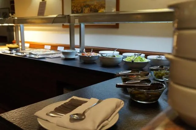  Hotel Xalet Verdú - picture  : Toilet,Restaurant/places to eat,Dinner,Property 