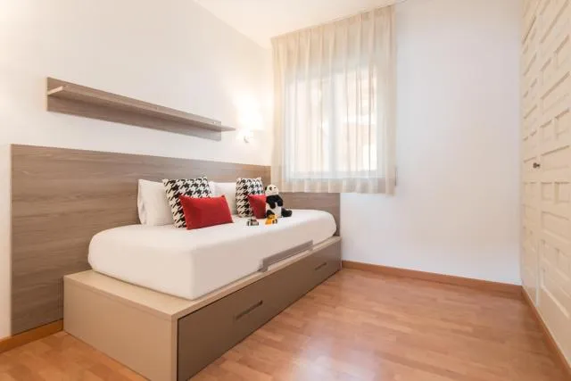  Pierre & Vacances Andorra Alba - picture  : Bed,Room 