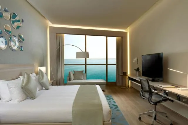  Royal M Hotel & Resort Abu Dhabi - picture  : Sea view,Property 