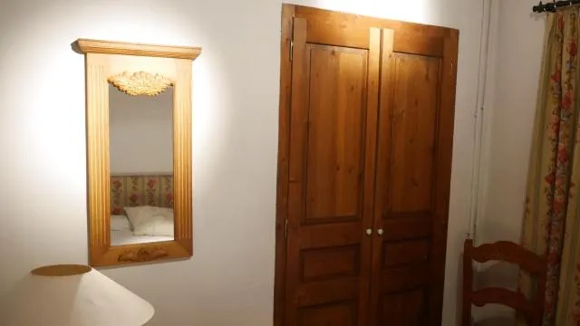  Pleta del Tarter - picture  : Bathroom,TV/entertainment centre,Bed 