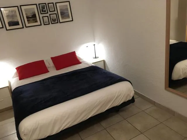  Enjoy Apartment - picture  : Bed,Bedroom,Property 