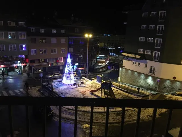  Enjoy Apartment - picture  : City view,Landmark view,Mountain view,Street view,Property 