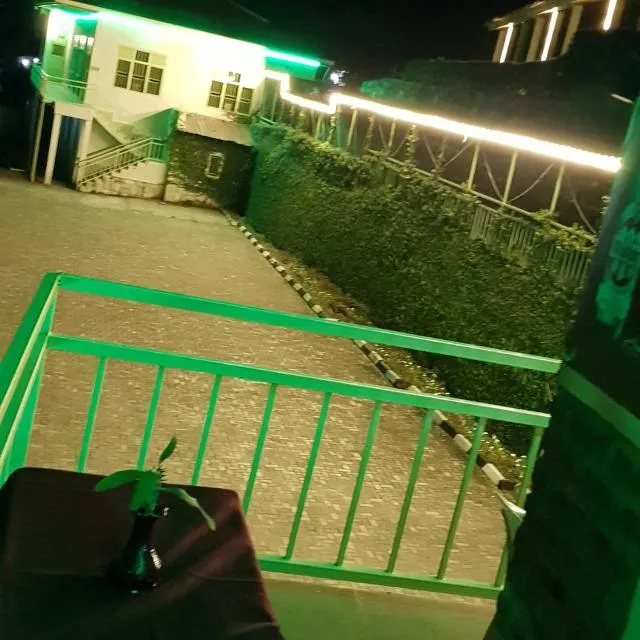  Rebero Kivu Resort - photo  : Vue de la piscine 