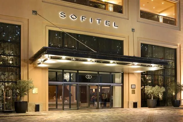  Sofitel Dubai Jumeirah Beach - picture  : Facade/entrance,Property 