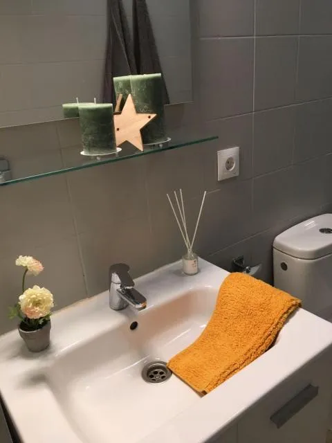  Mikka-Mundial Luxe - picture  : Bathroom,Bathroom,Property 