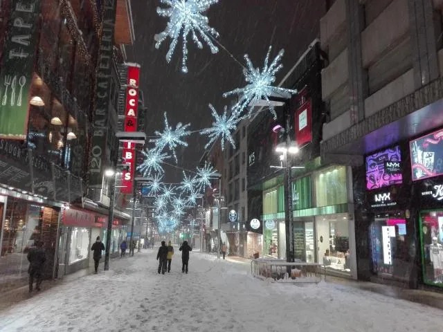  Glaner Hotel Cafe - picture  : Shopping Area,Property 