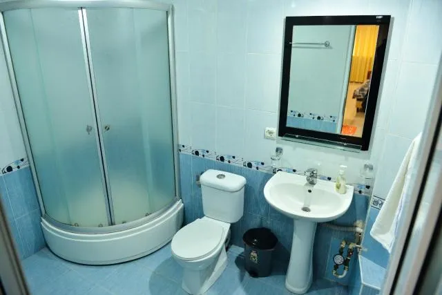  Marina - picture  : Bathroom 