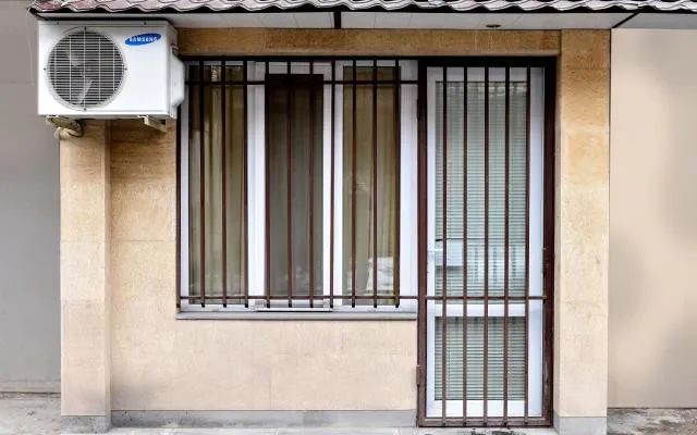  Marina - picture  : Property building,Property 