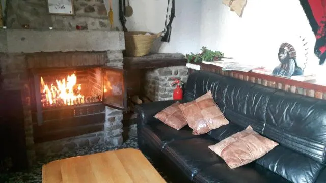  Residencia Aldosa - picture  : Restaurant/places to eat,Living room,flat iron,Property 