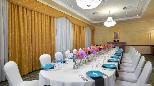  Hotel Polonia Palace - picture  : Property building,Banquet/Function facilities,Property 