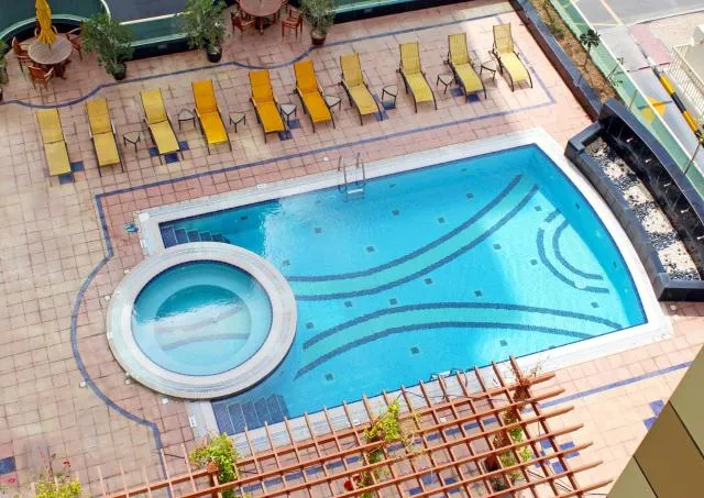  Dunes Hotel Apartment Oud Metha, Bur Dubai - picture  : Swimming pool,Pool view,Swimming pool,Property 