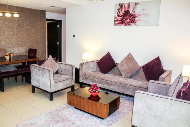  Dunes Hotel Apartment Oud Metha, Bur Dubai - picture  : Seating area,Living room,Property 