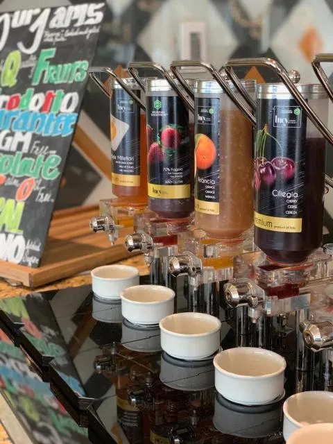  Royal M Hotel & Resort Abu Dhabi - picture  : Breakfast,Property 