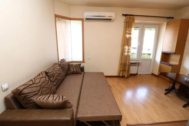  Stay Inn Apartments at Nalbandyan 50 street - picture  : Seating area 