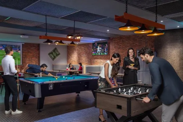  Gulf Court Hotel Business Bay - picture  : Restaurant/places to eat,Billiards,Lounge or bar,Property 