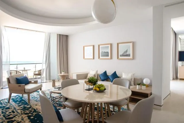  Jumeirah at Saadiyat Island Resort - picture  : Dining area,Seating area,Property 