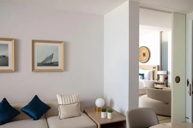  Jumeirah at Saadiyat Island Resort - picture  : Seating area,Living room,Property 