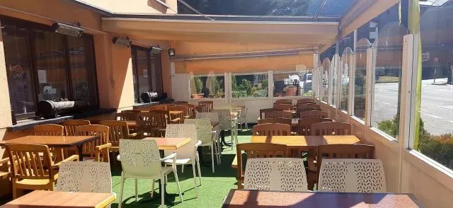  Hotel Sucara - picture  : Toilet,Restaurant/places to eat,Balcony/Terrace,Property 