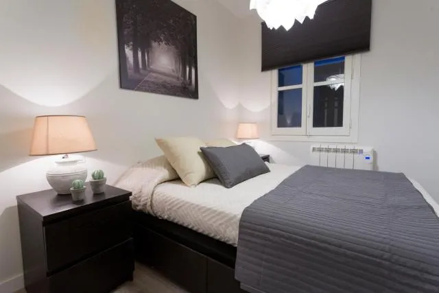  Mikka-Mundial Luxe - picture  : Bed 